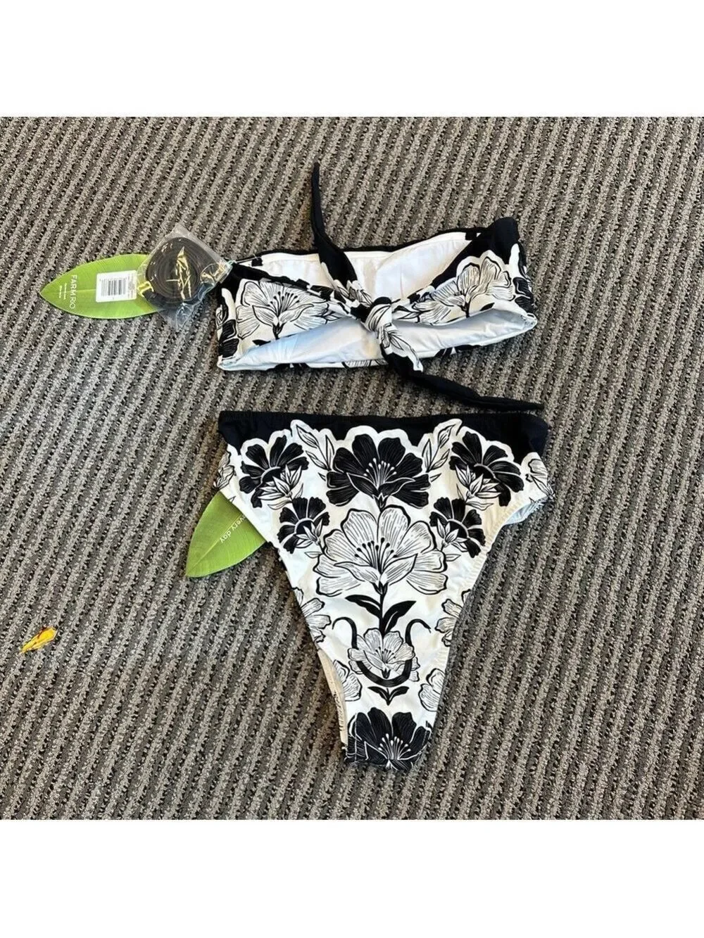 Set - Farm Rio Flower Leopards Bandeau Bikini Top & Bottom